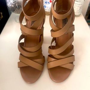 Steve Madden heeled sandals size 5. Gently used